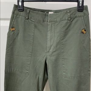 Straight leg Cut off Chinos